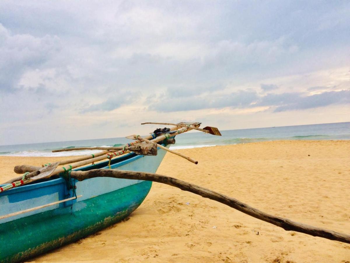 villa Seagull Hikkaduwa Buitenkant foto